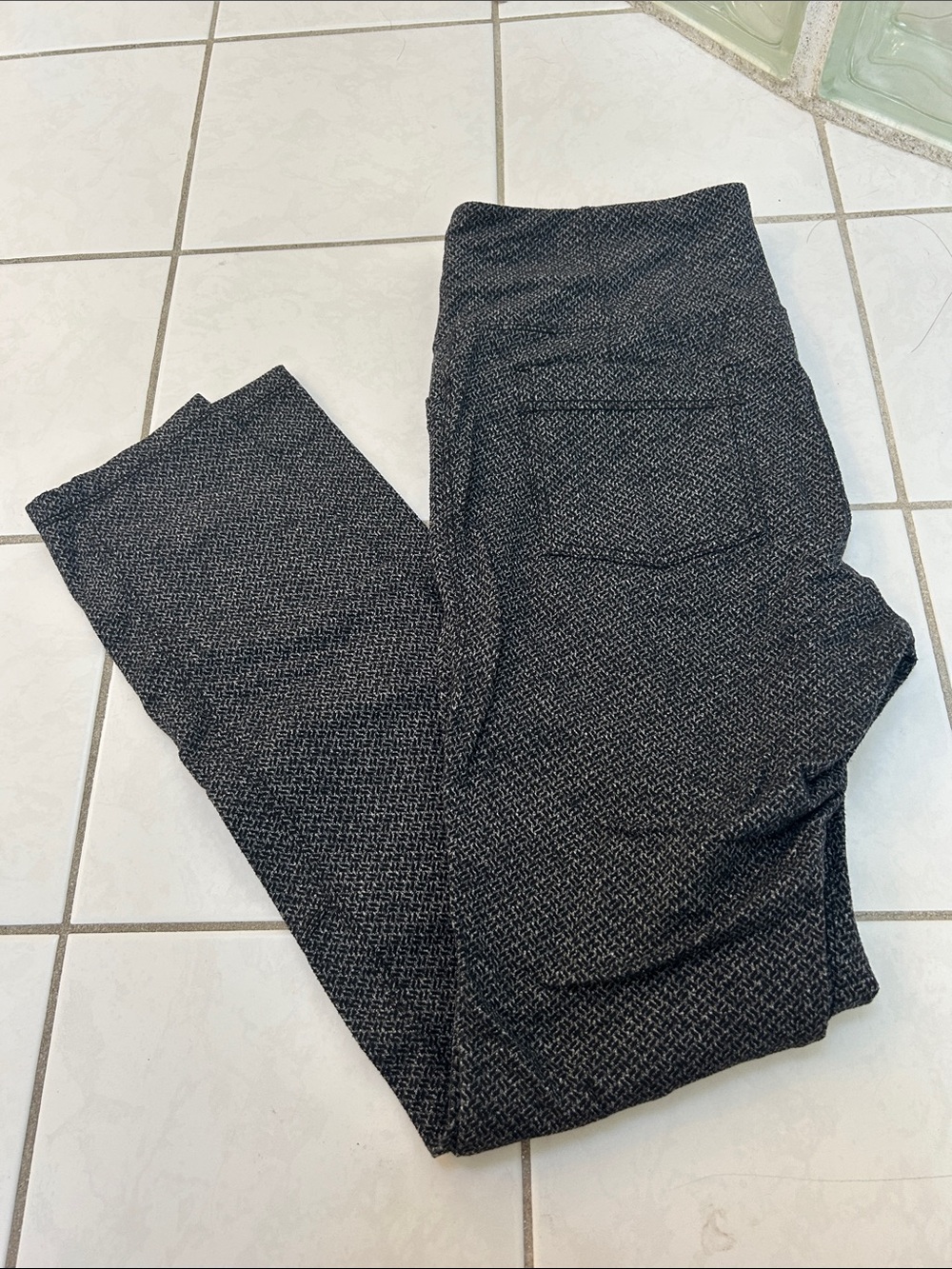 Athleta Black & Gray Marled Active Leggings
